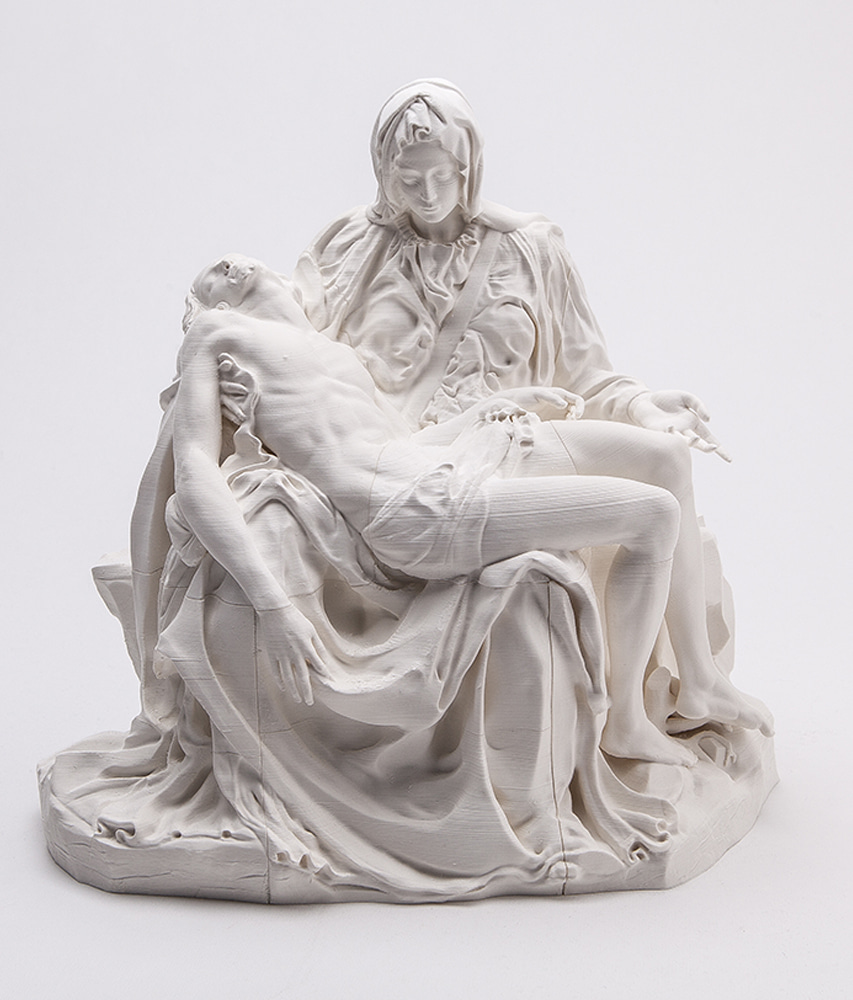 3D프린팅으로 제작된 피에타(Pieta) 동상 1