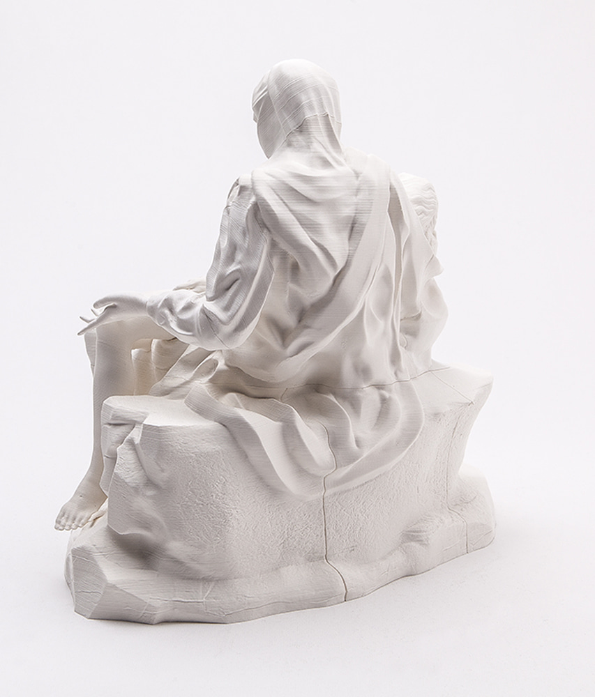 3D프린팅으로 제작된 피에타(Pieta) 동상 4