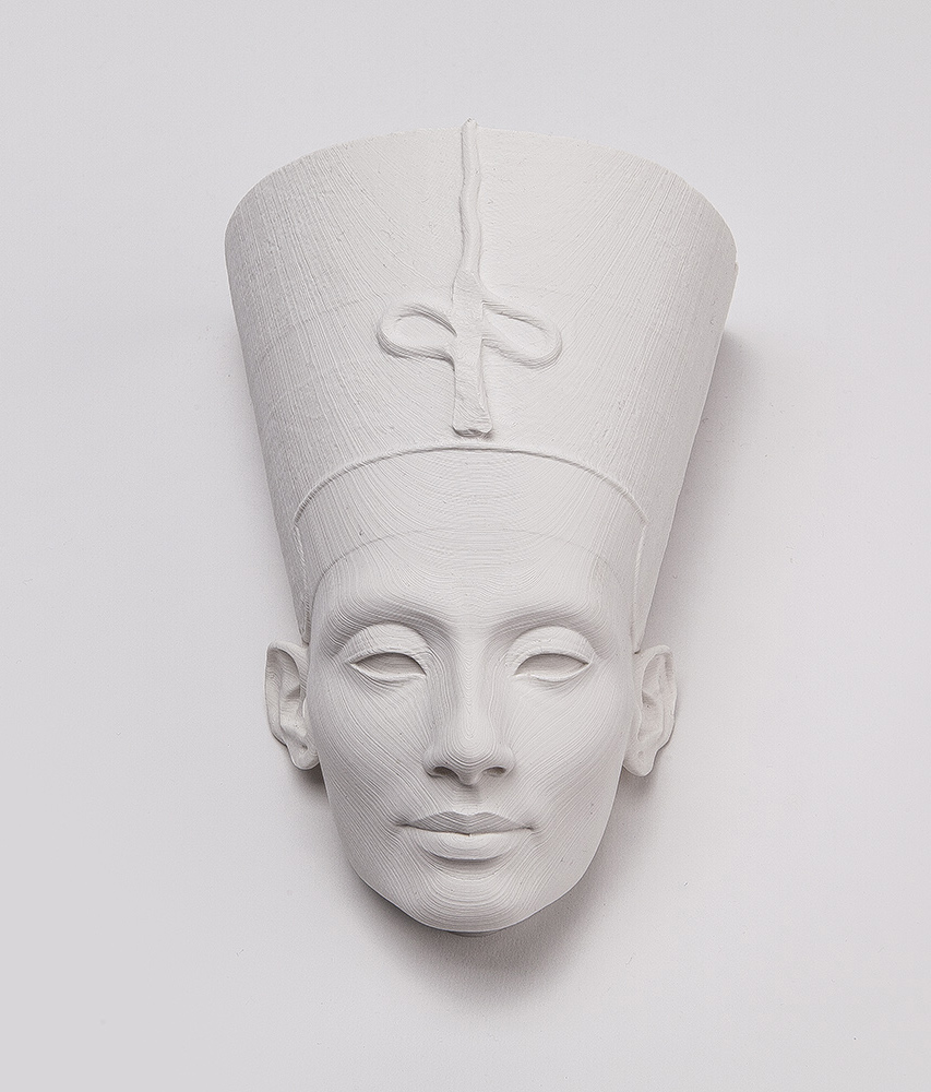 3D프린팅으로 제작한 네페르티티(Nefertiti、NeFeRTiTi) 두상 벽 장식 1